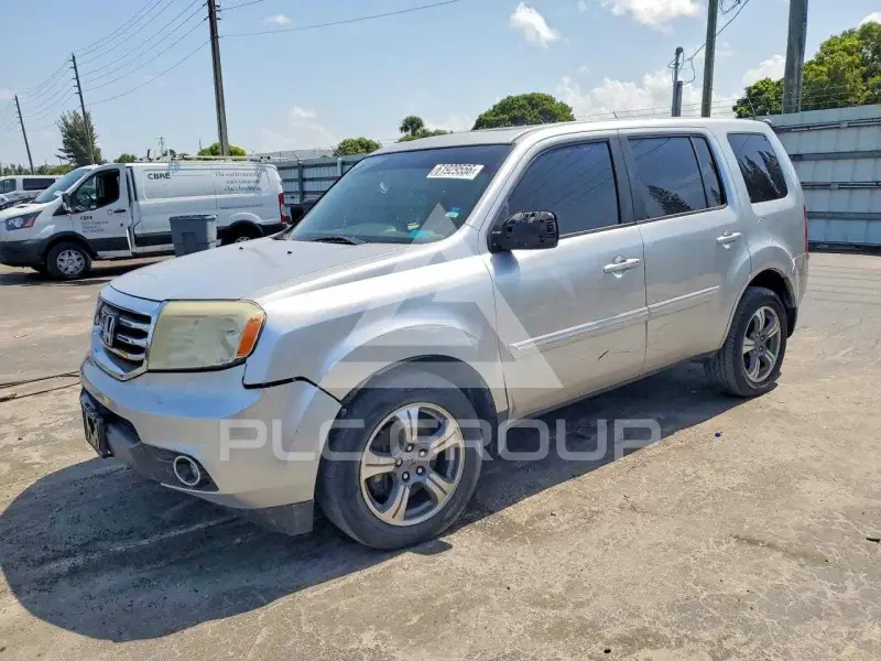 2015 Honda PILOT photo