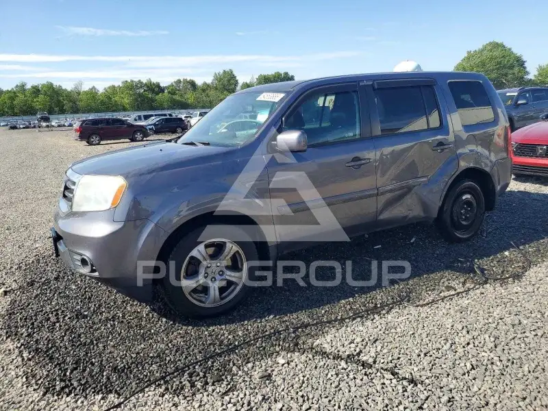 2015 Honda PILOT photo