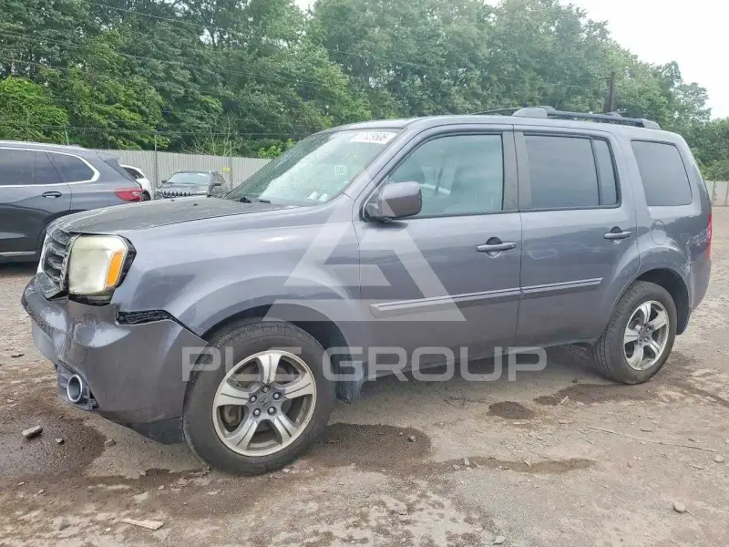 2015 Honda PILOT photo