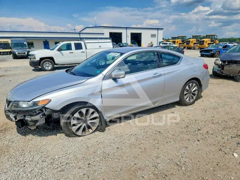 2015 Honda Accord фото