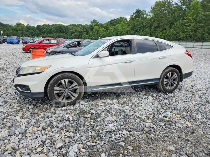 2015 Honda CROSSTOUR photo