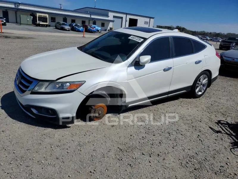 2015 Honda CROSSTOUR photo