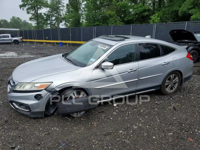 2015 Honda CROSSTOUR фото