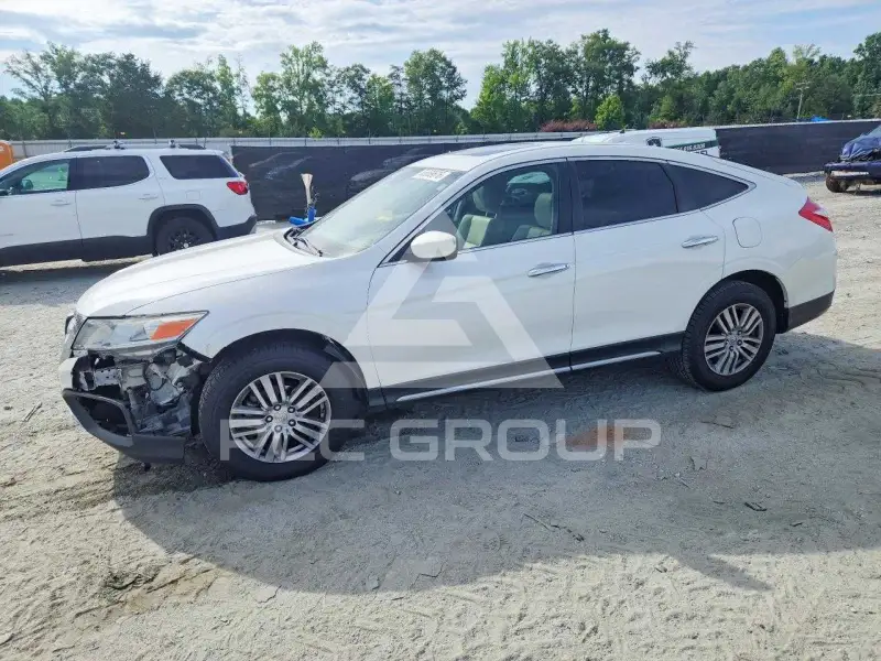 2015 Honda CROSSTOUR фото