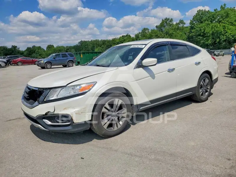 2015 Honda CROSSTOUR photo