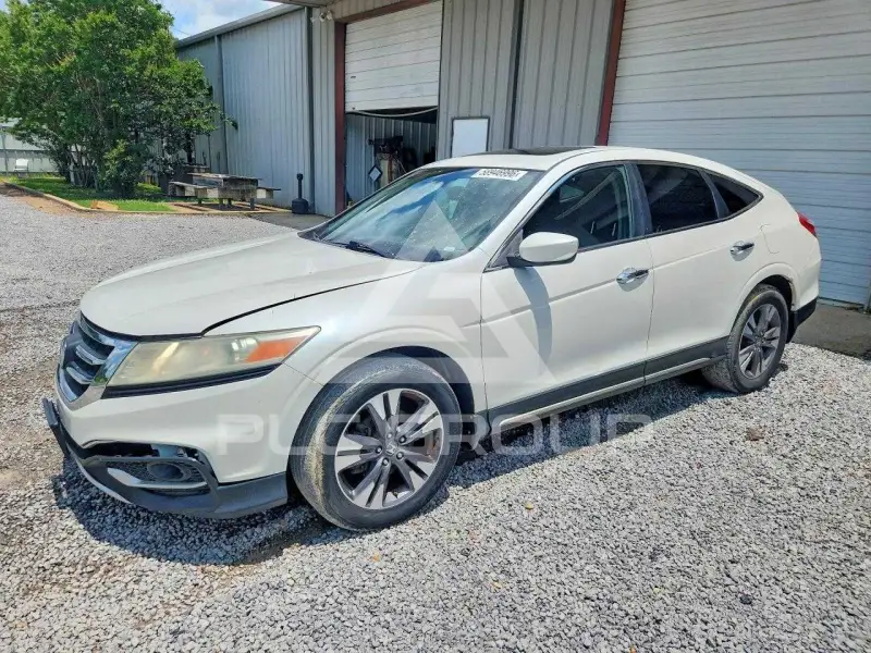 2015 Honda CROSSTOUR photo