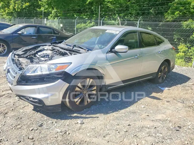 2015 Honda CROSSTOUR photo