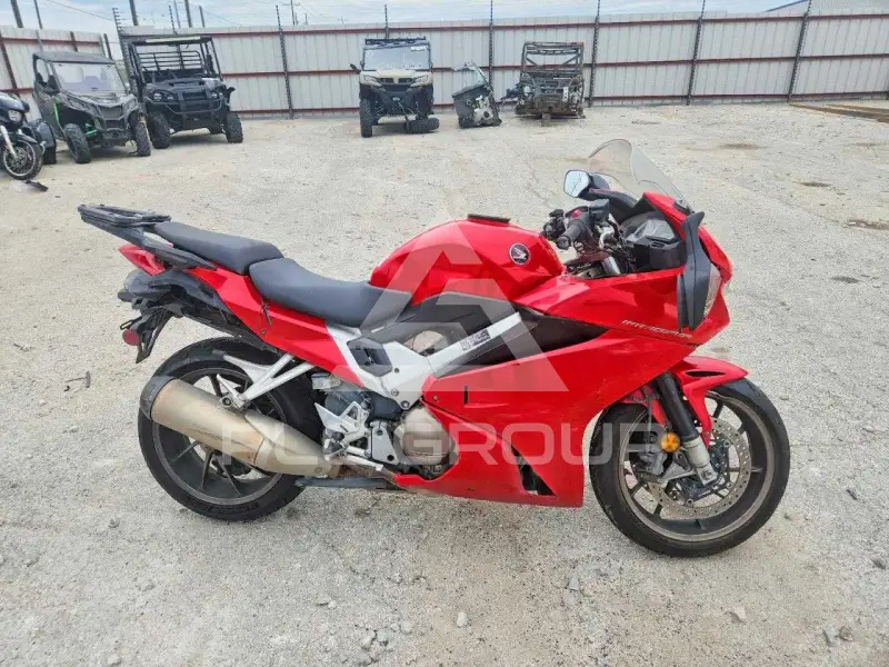 2015 Honda VFR фото