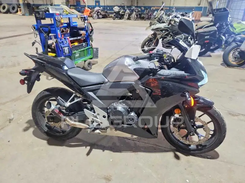 2015 Honda CBR фото