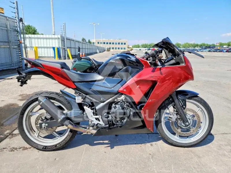 2015 Honda CBR фото