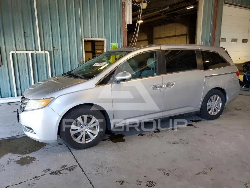 2015 Honda ODYSSEY photo
