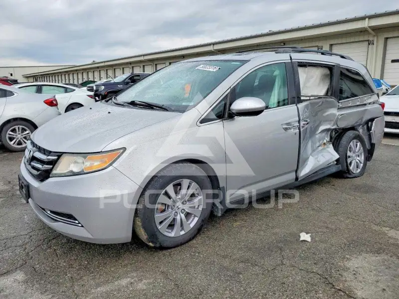 2015 Honda ODYSSEY photo
