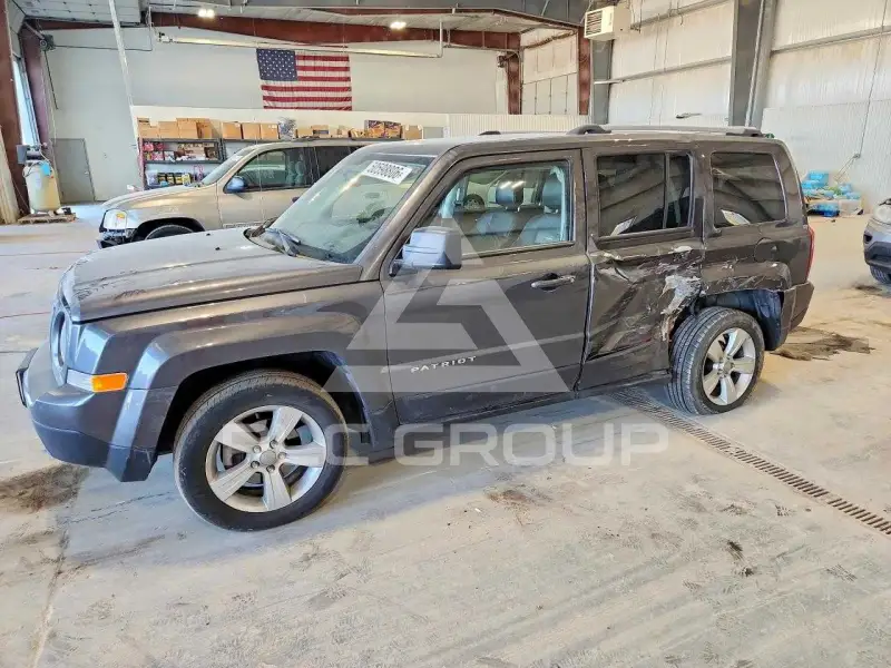 2015 Jeep PATRIOT фото
