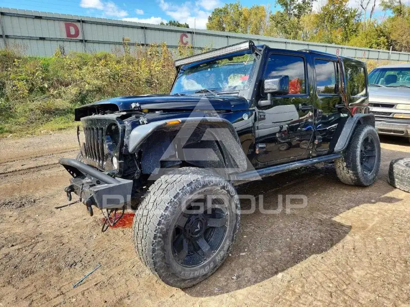 2015 Jeep WRANGLER фото
