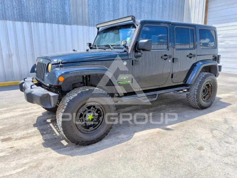 2015 Jeep WRANGLER фото
