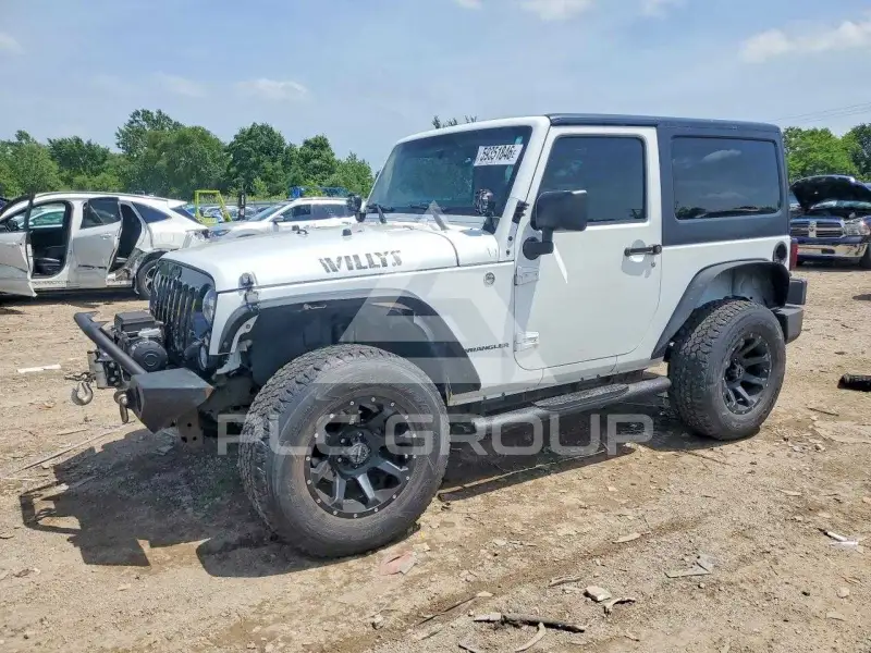2015 Jeep WRANGLER фото
