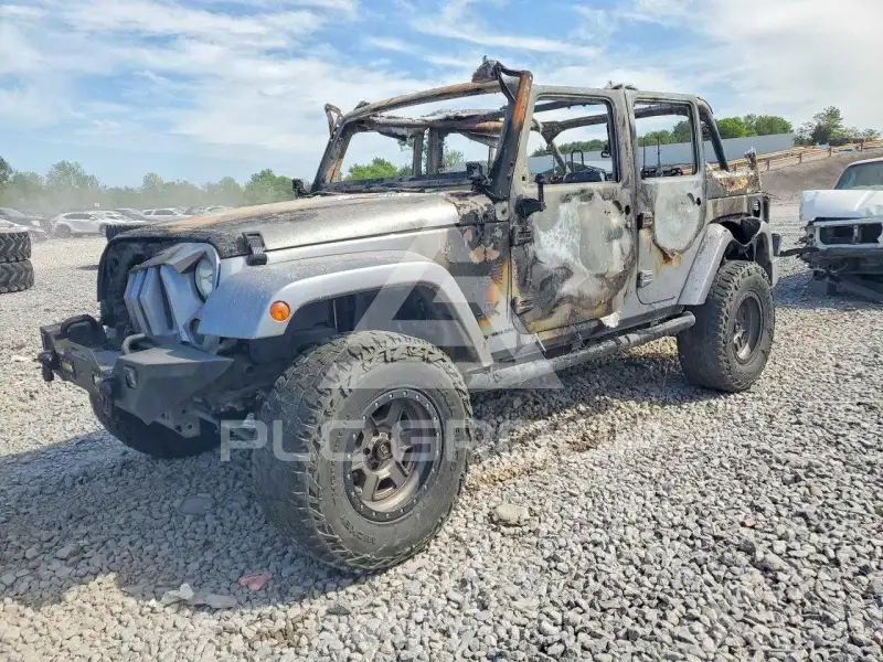 2015 Jeep WRANGLER фото