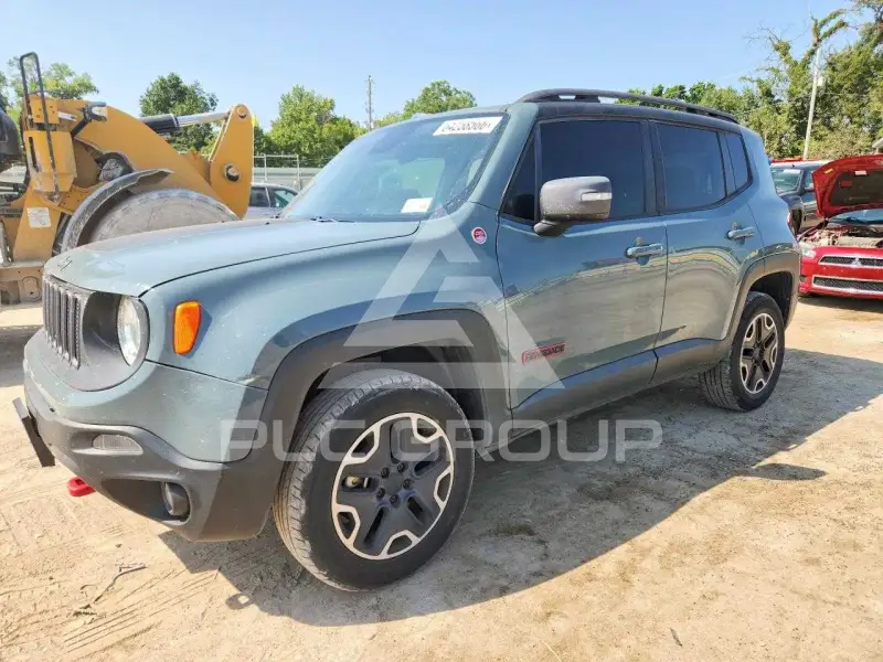 2015 Jeep Renegade фото