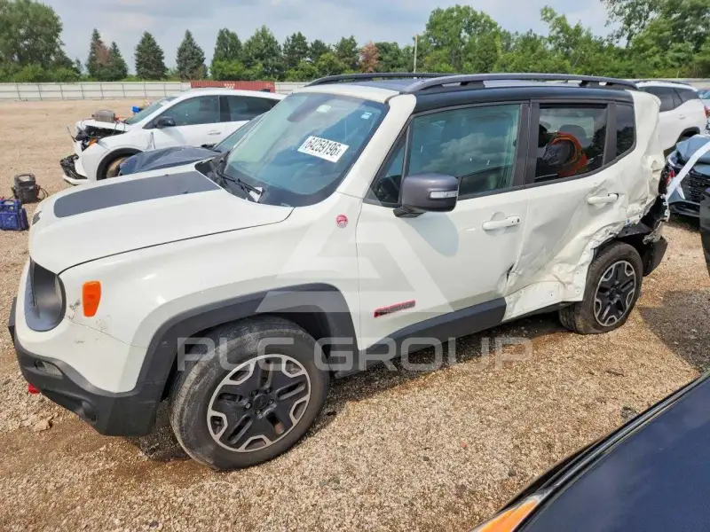 2015 Jeep Renegade photo