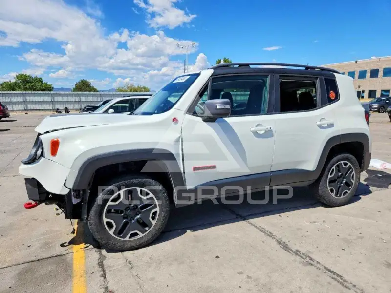 2015 Jeep Renegade фото