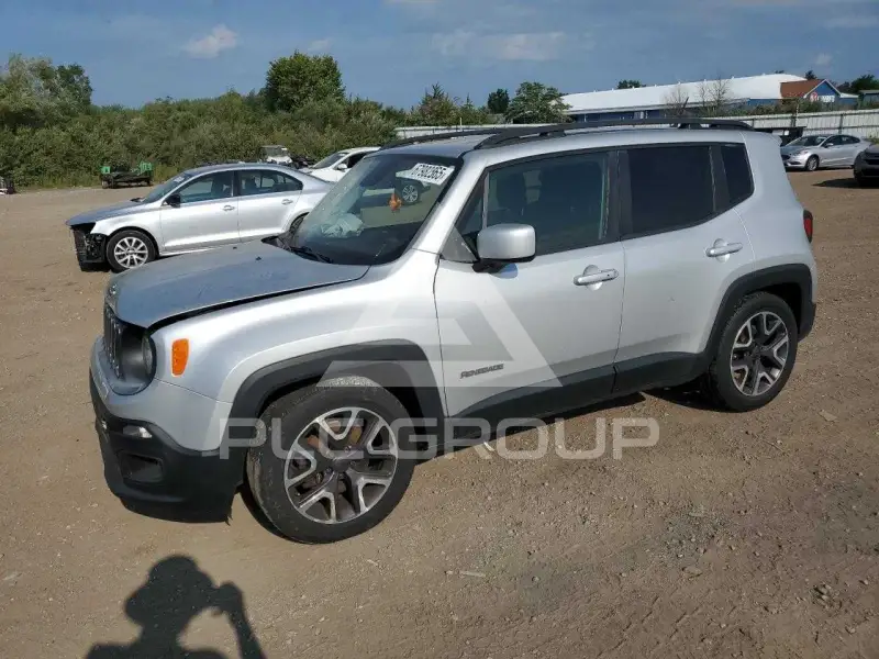 2015 Jeep Renegade photo