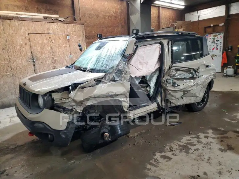 2015 Jeep Renegade фото