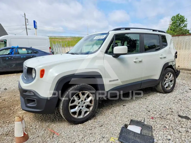 2015 Jeep Renegade photo