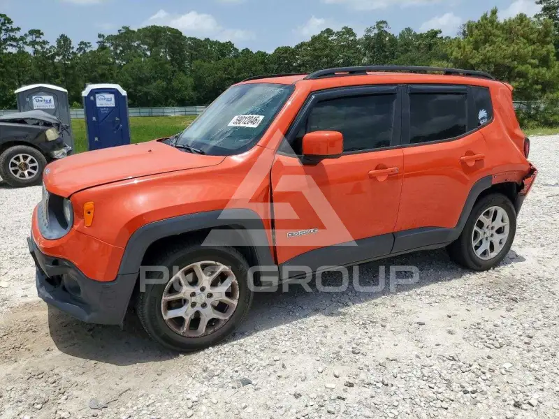 2015 Jeep Renegade photo