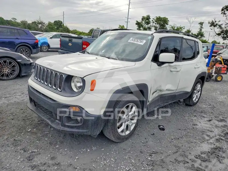 2015 Jeep Renegade photo