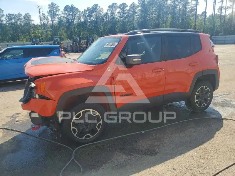 2015 Jeep Renegade фото