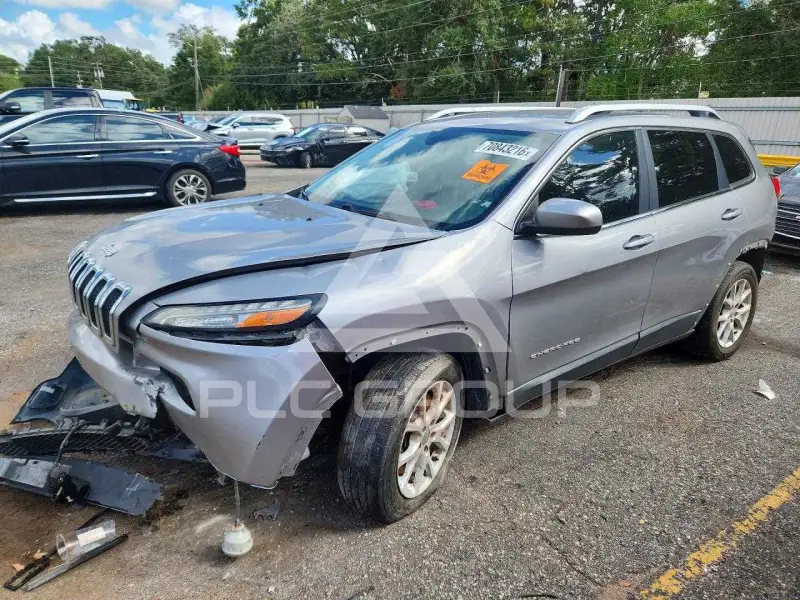 2015 Jeep CHEROKEE фото