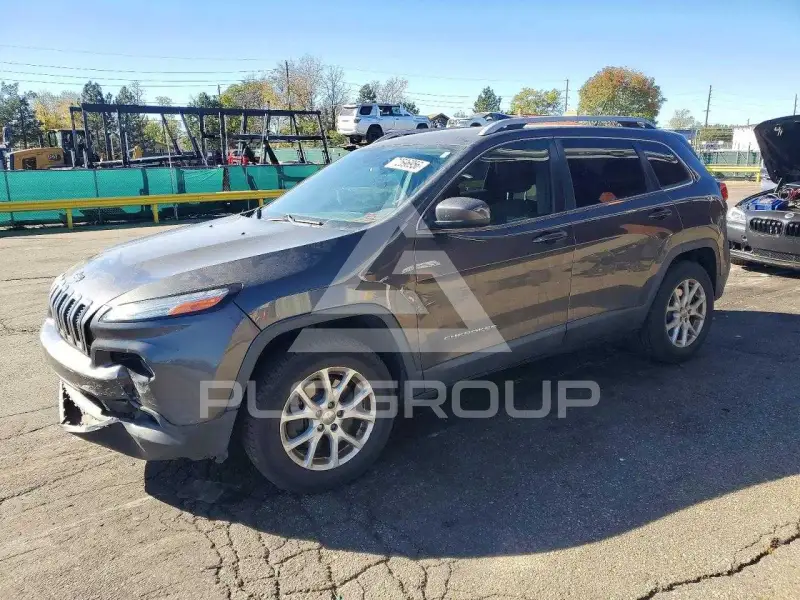 2015 Jeep CHEROKEE фото