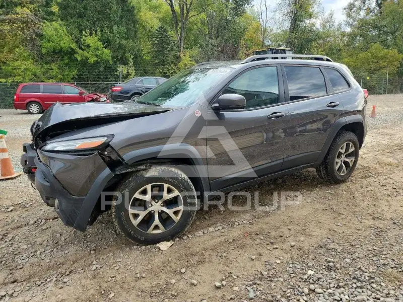2015 Jeep CHEROKEE фото