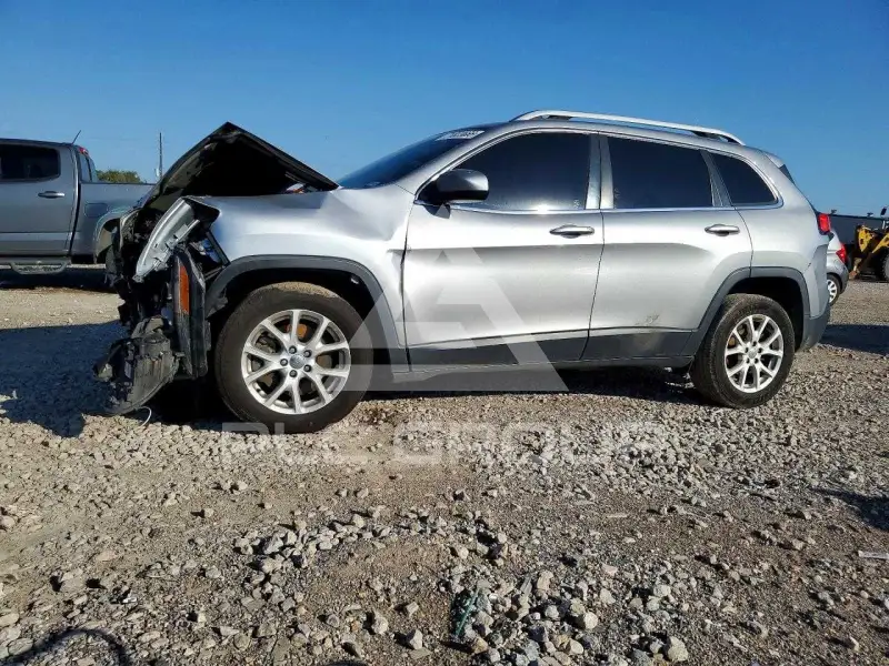 2015 Jeep CHEROKEE фото