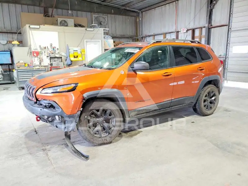 2015 Jeep CHEROKEE фото