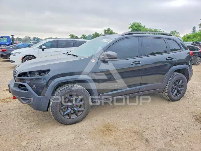 2015 Jeep CHEROKEE фото