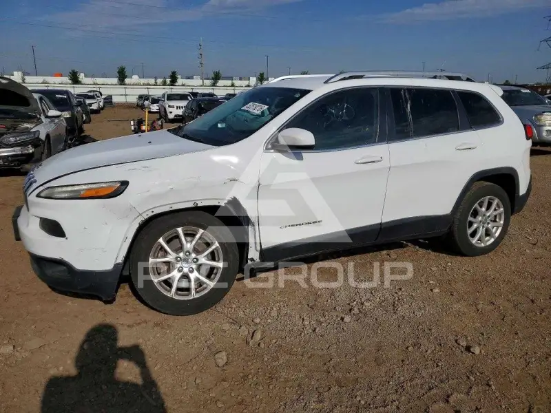 2015 Jeep CHEROKEE photo