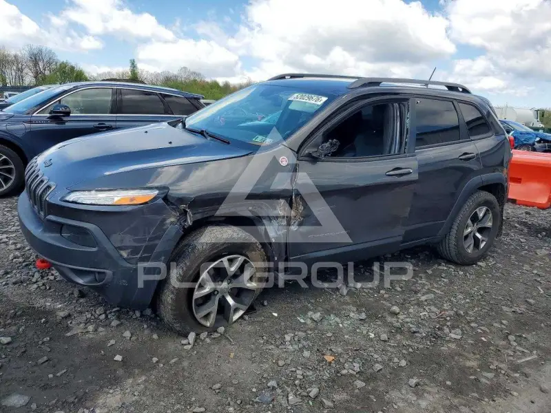 2015 Jeep CHEROKEE фото