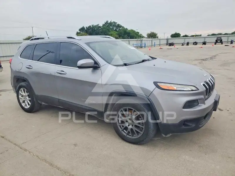 2015 Jeep CHEROKEE photo