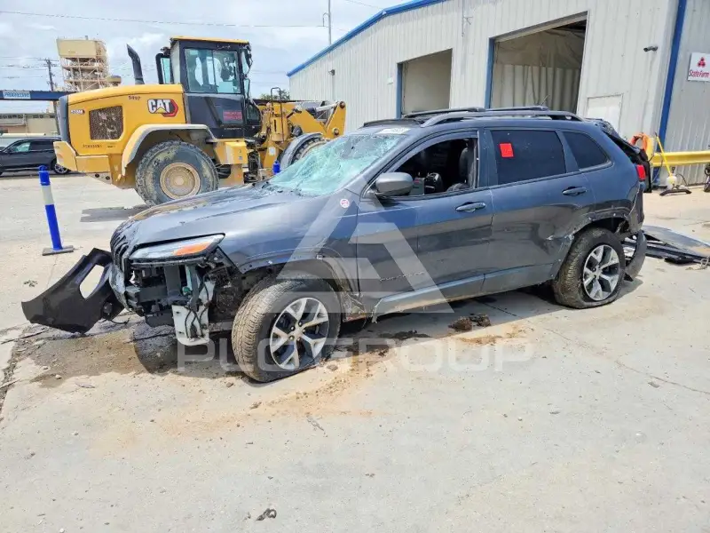2015 Jeep CHEROKEE photo