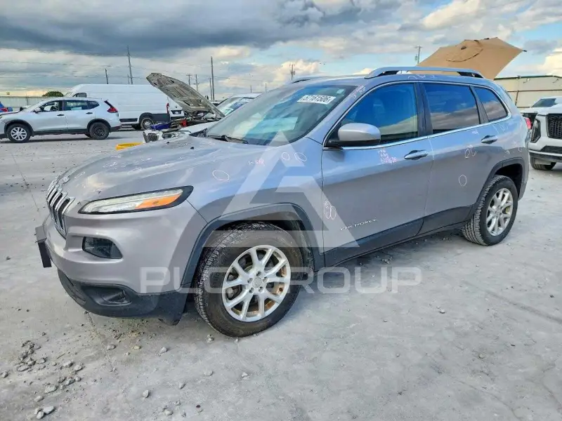 2015 Jeep CHEROKEE фото