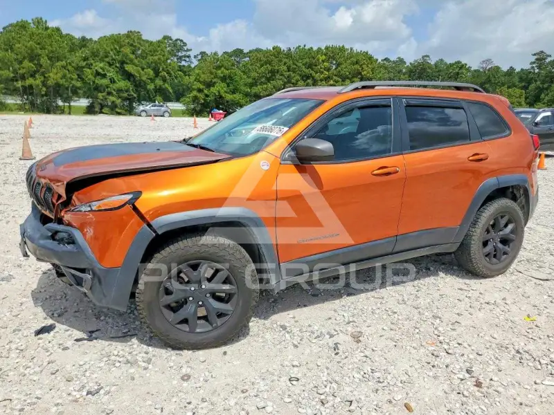 2015 Jeep CHEROKEE photo