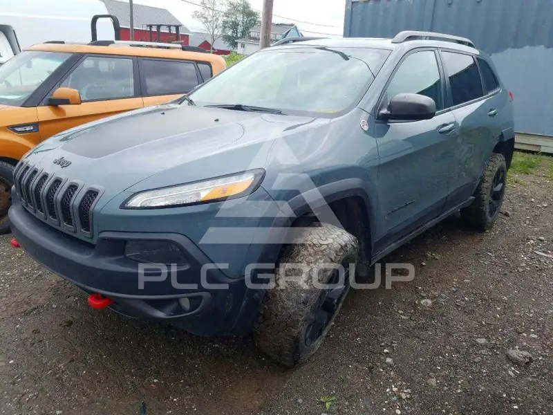 2015 Jeep CHEROKEE фото