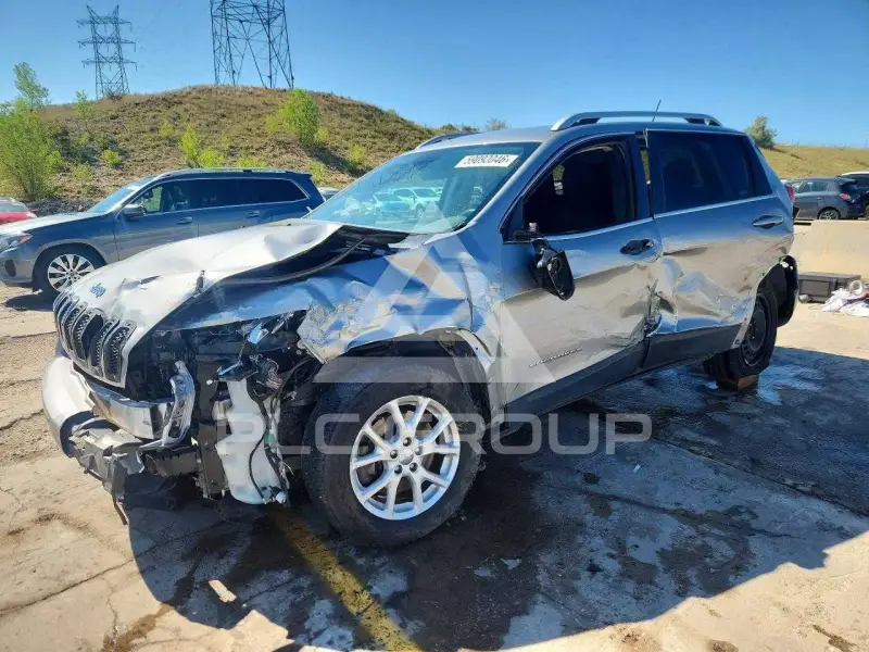 2015 Jeep CHEROKEE photo
