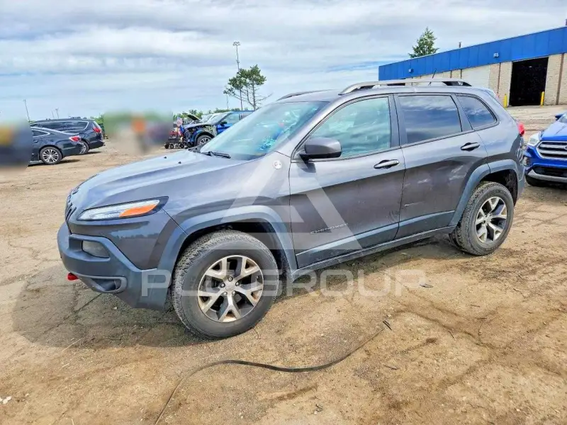2015 Jeep CHEROKEE фото