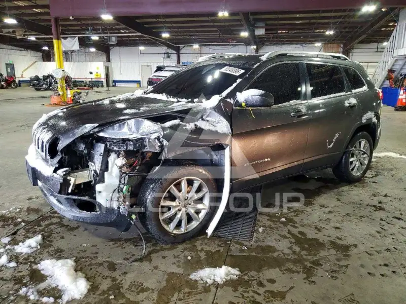 2015 Jeep CHEROKEE photo