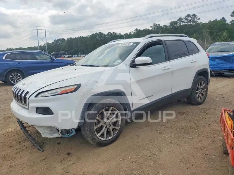 2015 Jeep CHEROKEE photo