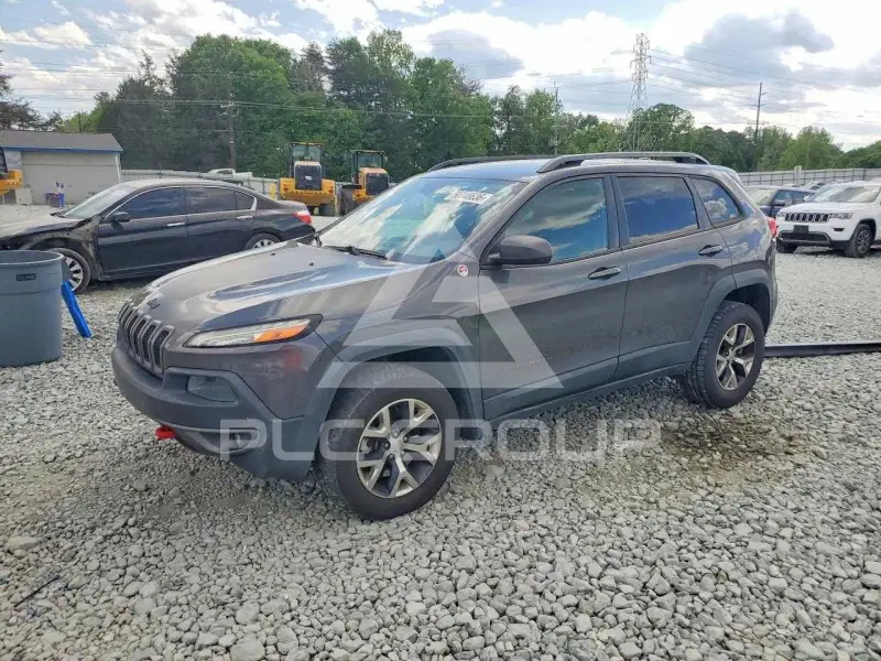 2015 Jeep CHEROKEE фото