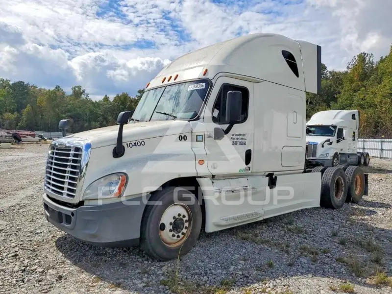 2015 Freightliner All Other фото