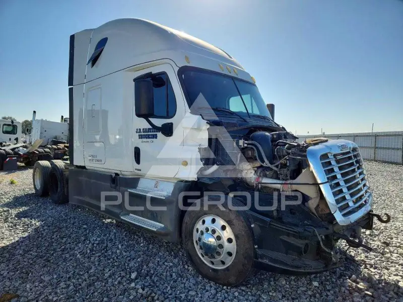 2015 Freightliner All Other фото